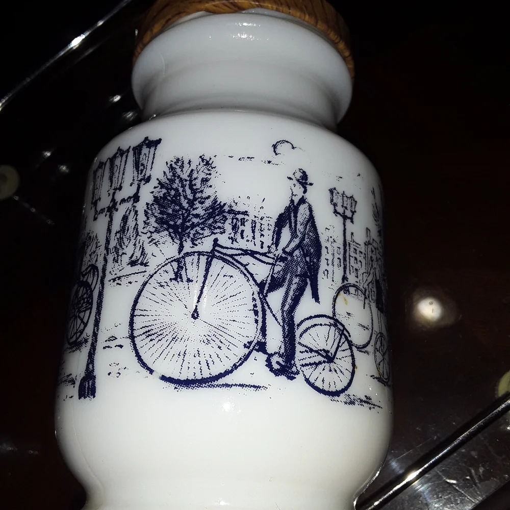 Vintage mustard container - Picture 3 of 5